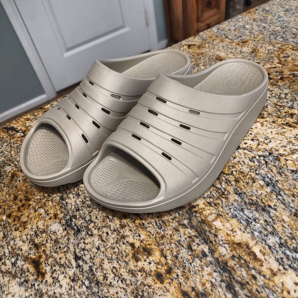 OKA Slide Recovery Sandals M8 W10 Made in USA